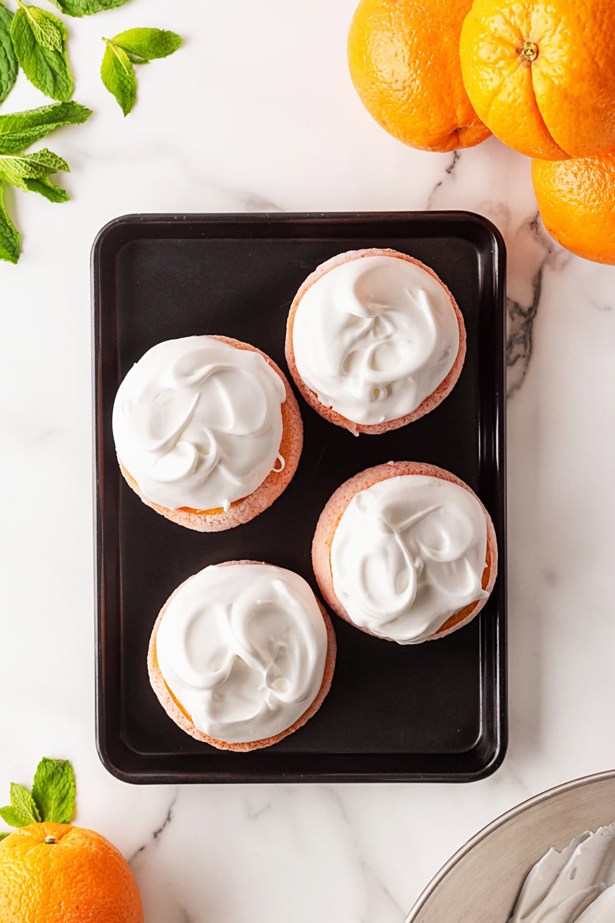 Oranges ready for the oven. 